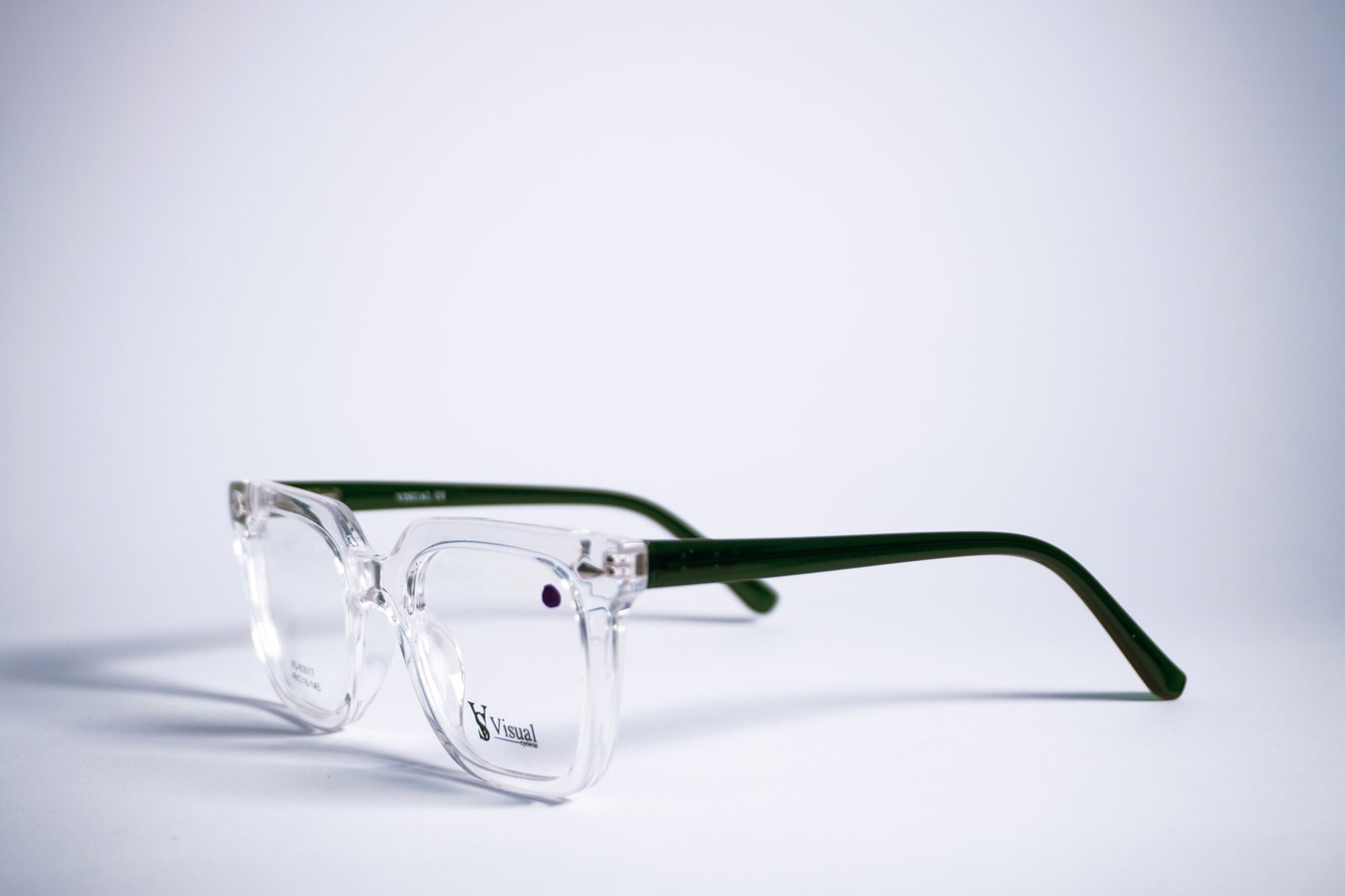 Armazón Clear con Terminales en Verde