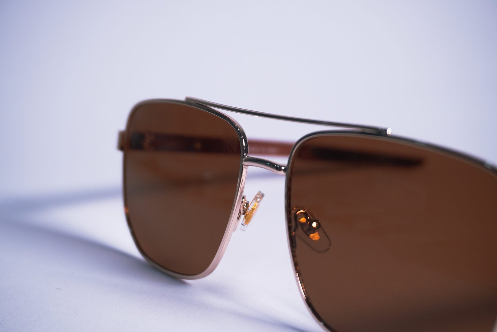 Lentes de Sol Metálicos Café sin Polarizar - Image 3