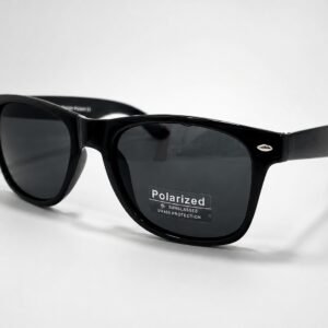 "Wayfarer Clásico Polarizado" — P8998 54/18-136