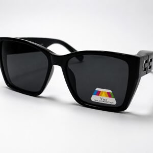 "Cuadrado Total Black Polarizado" — L3856 Y